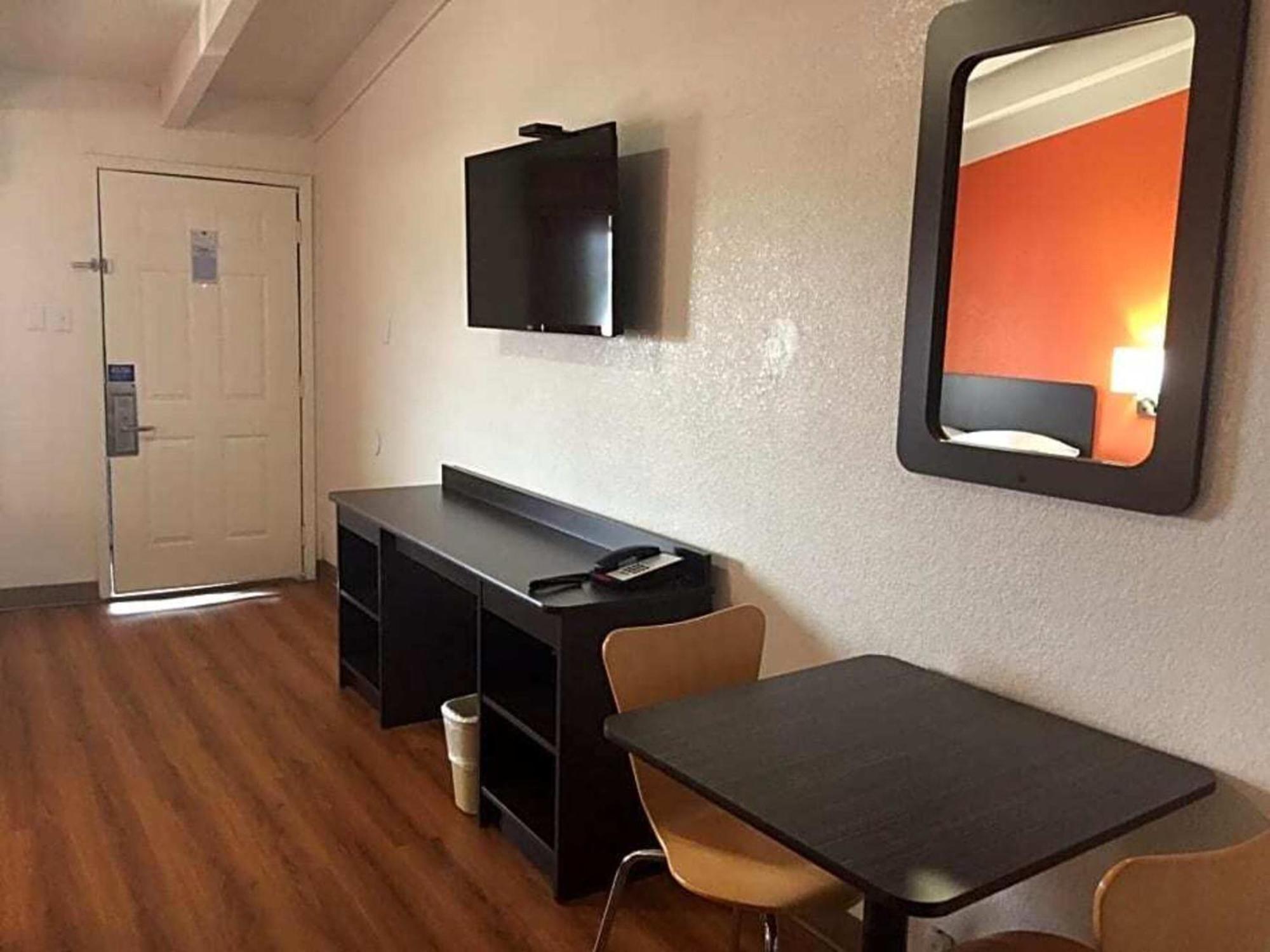 Motel 6-Waco, TX Esterno foto